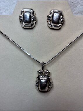 Silver tone cabochon earrings & matching necklace pendant pierced